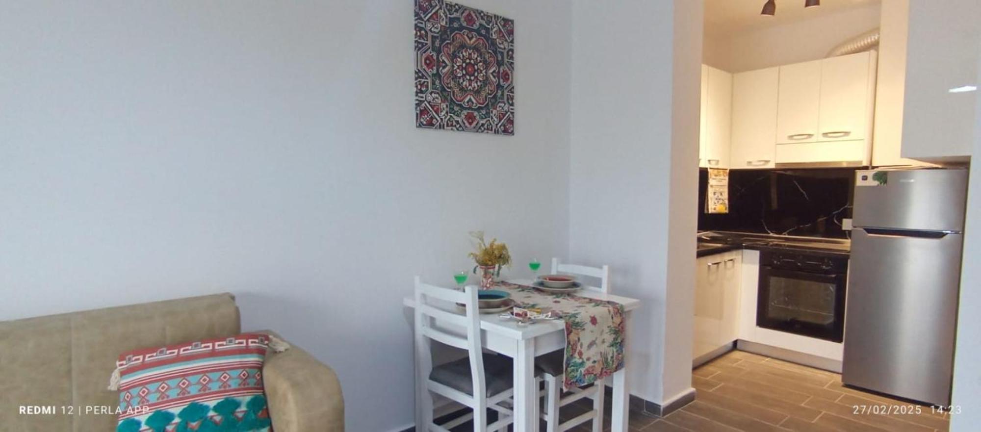 Perla 6 - 80 Mt From The Sea Apartament Golem (Tirana)